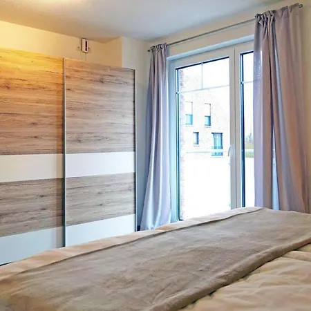 Semi Detached North Wind, Burhave *